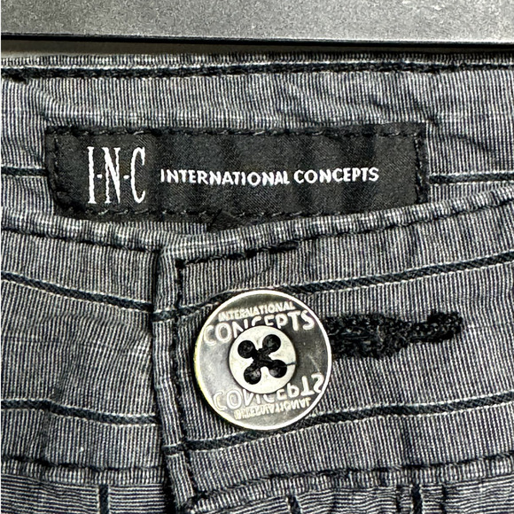 INC International Concepts Gray Cargo Shorts Men's Size 30/Small 100% Cotton - Picture 3 of 11